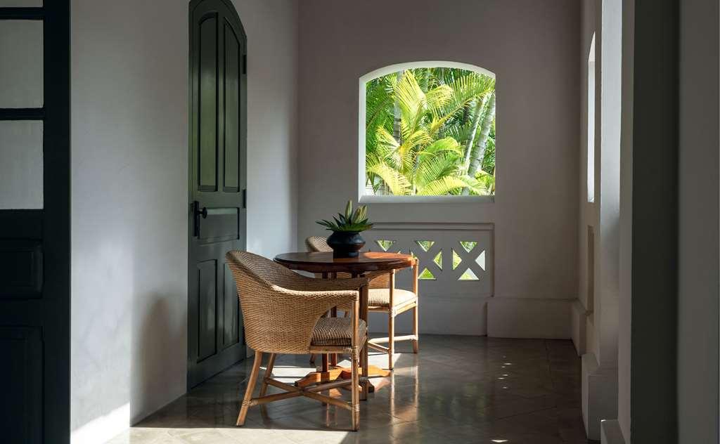 Amantaka Resort Luang Prabang Exteriör bild